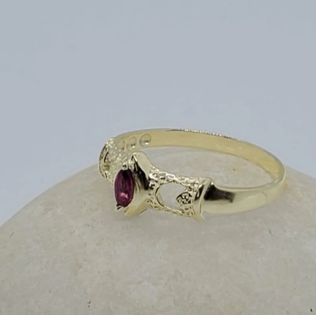 14k Yellow Gold Ring With Ruby Stone, Shapes Of The Moon And Star
